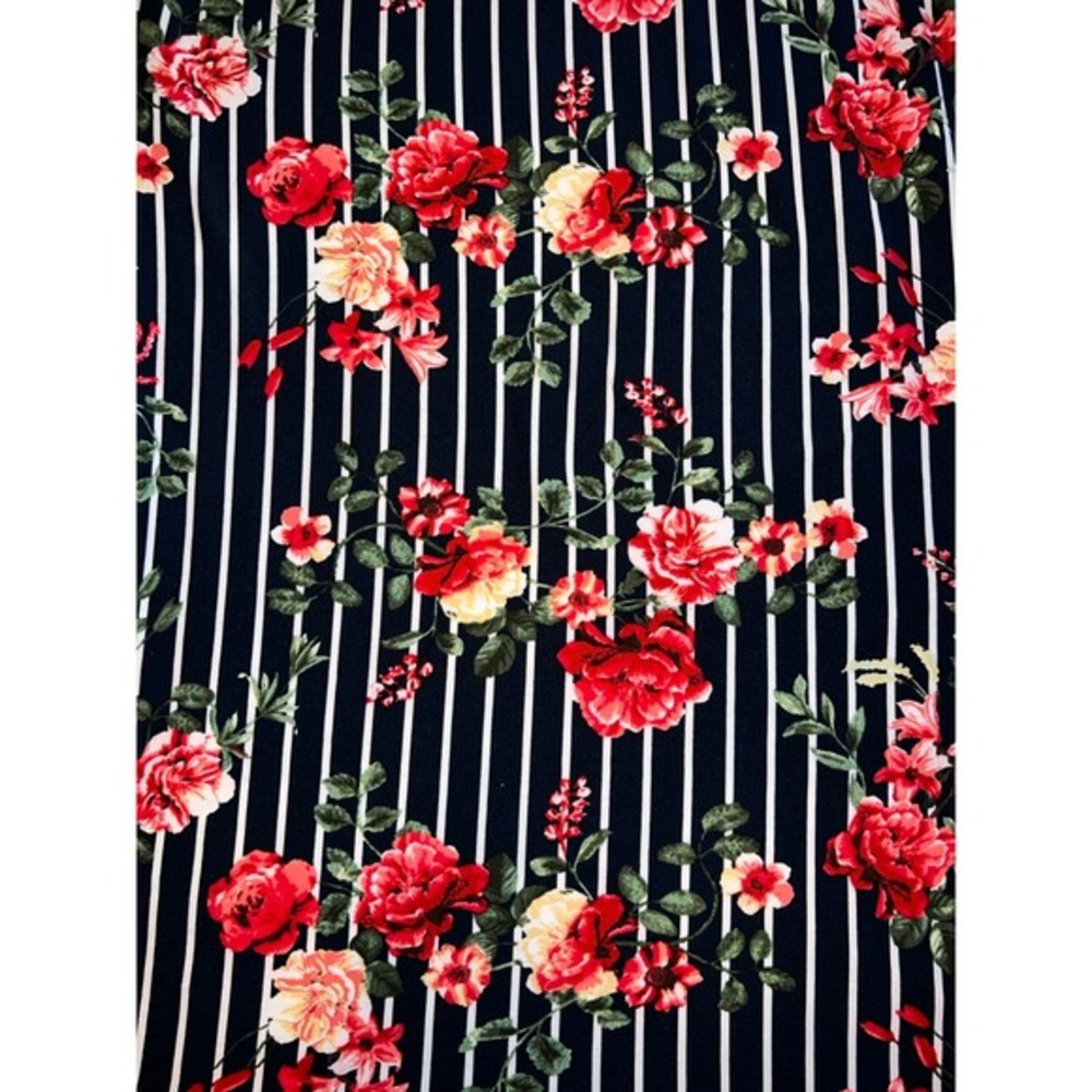 Bobbie & Brooks Women's‎ Navy Blue/white red roses short sleeve dress size large - Picture 4 of 12